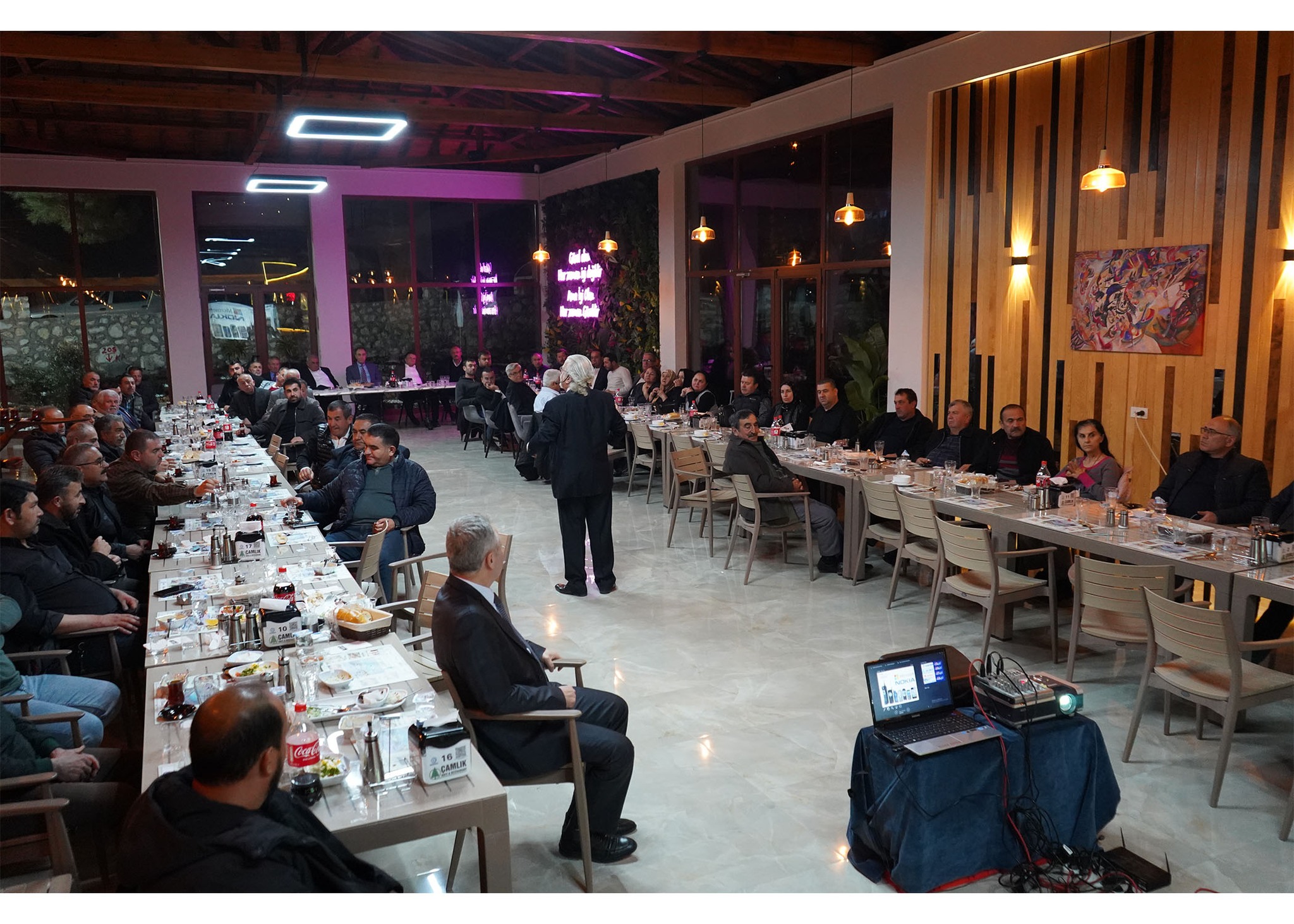 599953331 1194602819439866 3429731874402634401 n