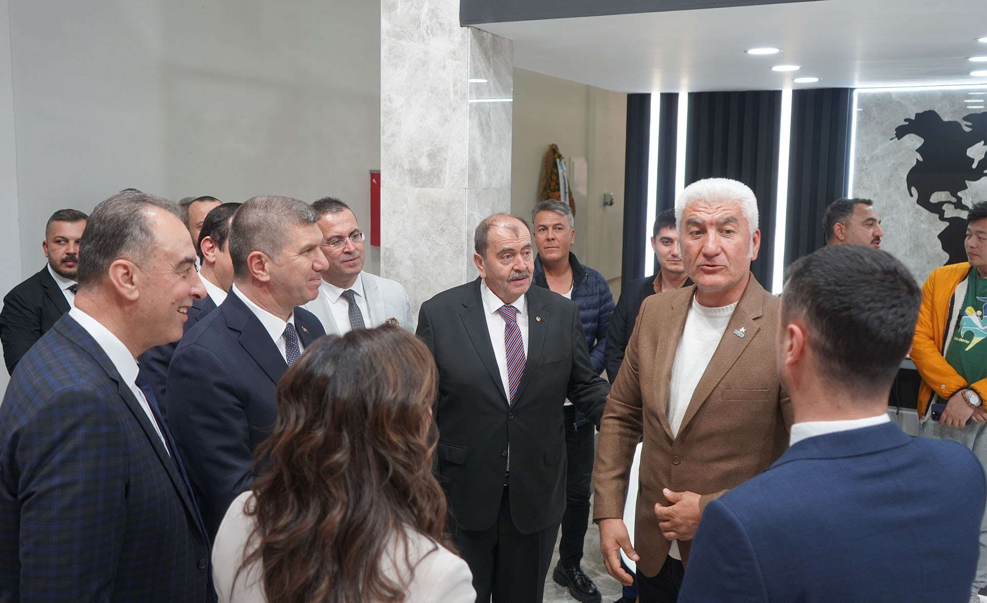 490713744 1002220388678111 137319285086971523 n